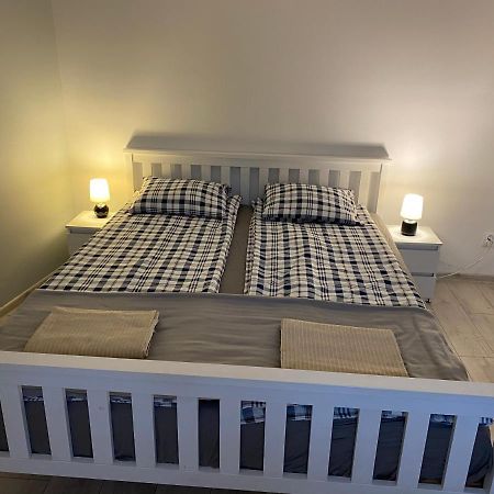 Apartament W Malowniczej Sosnowce Sosnówka Buitenkant foto